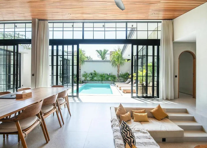 Luxurious 5br Boho Sanctuary, Near Bingin Villa