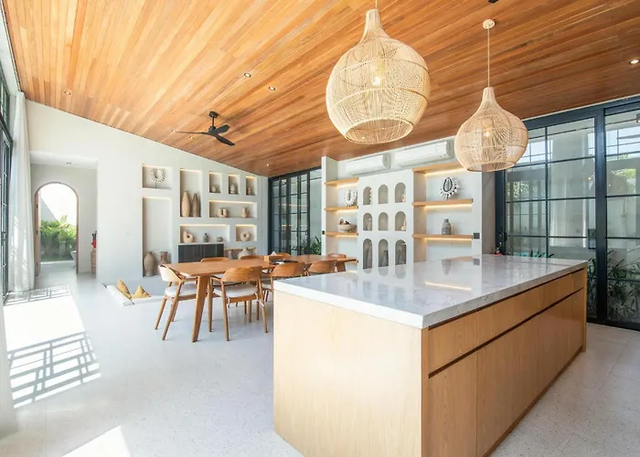 Villa Luxurious 5br Boho Sanctuary, Near Bingin