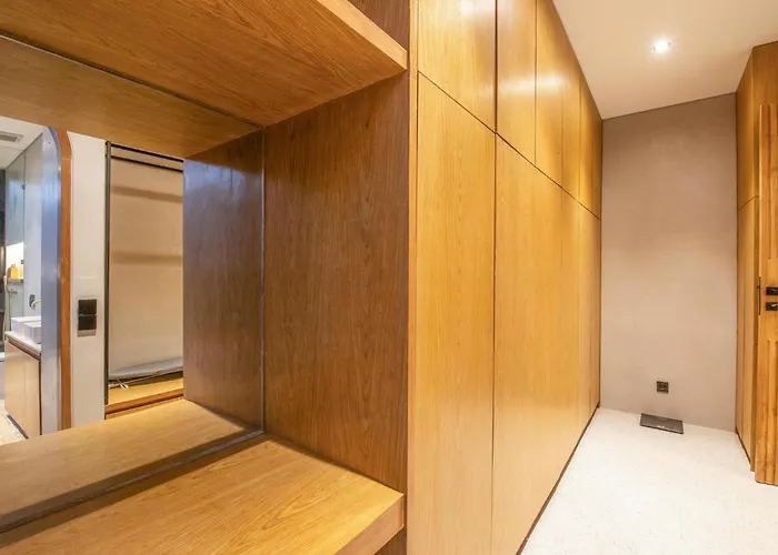 Luxurious 5br Boho Sanctuary, Near Bingin Villa