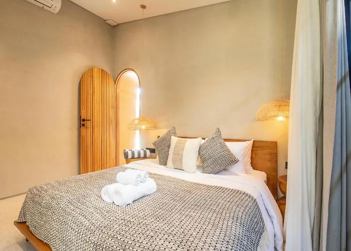 Luxurious 5br Boho Sanctuary, Near Bingin